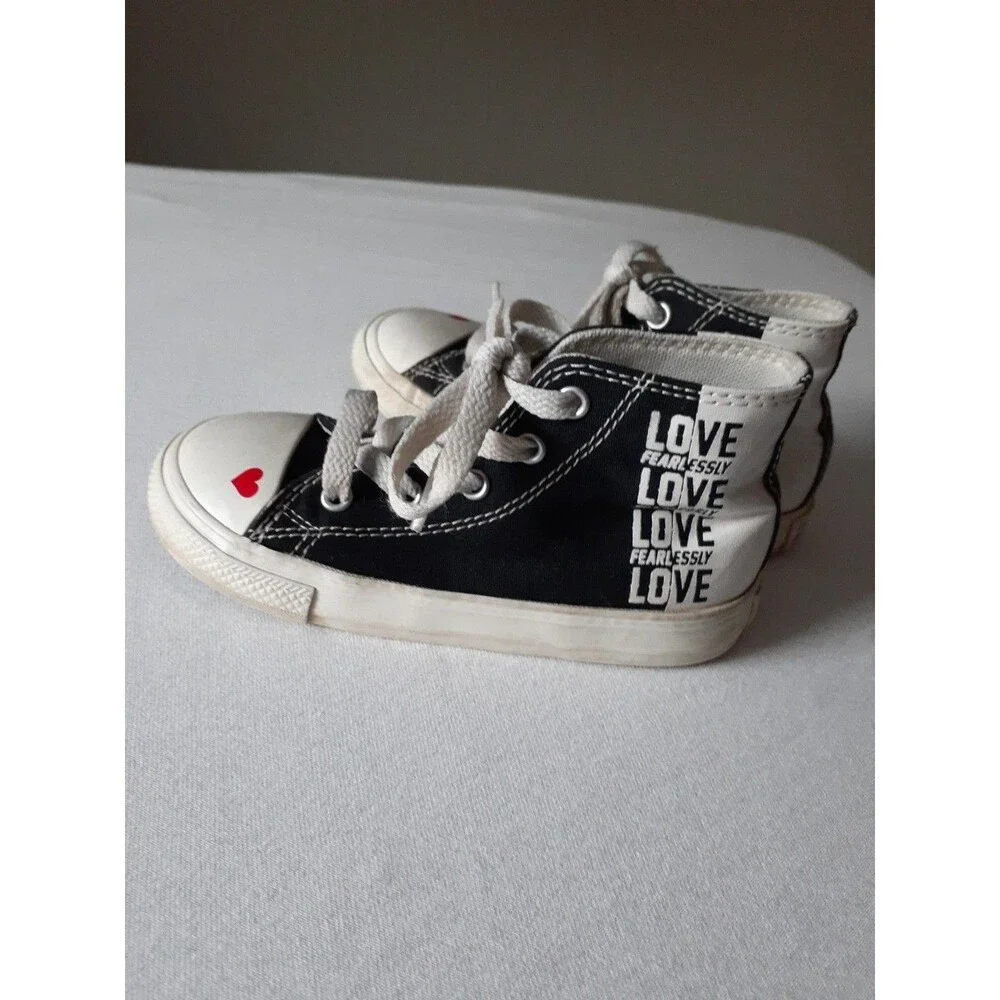 Converse Sneakers Kids Shoes Love Fearlessly Yourself First US 9 Black Red Heart